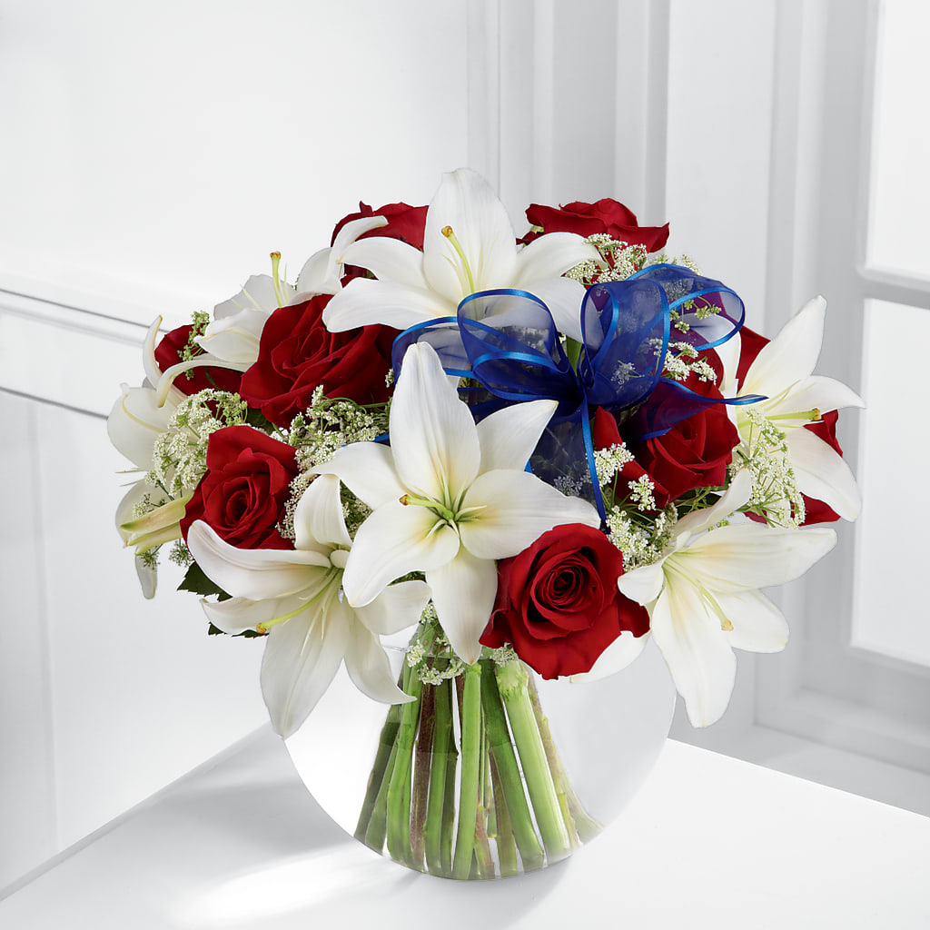 Independence Bouquet – TREASURE HUT FLOWERS GIFTS & GHSES, Delavan WI