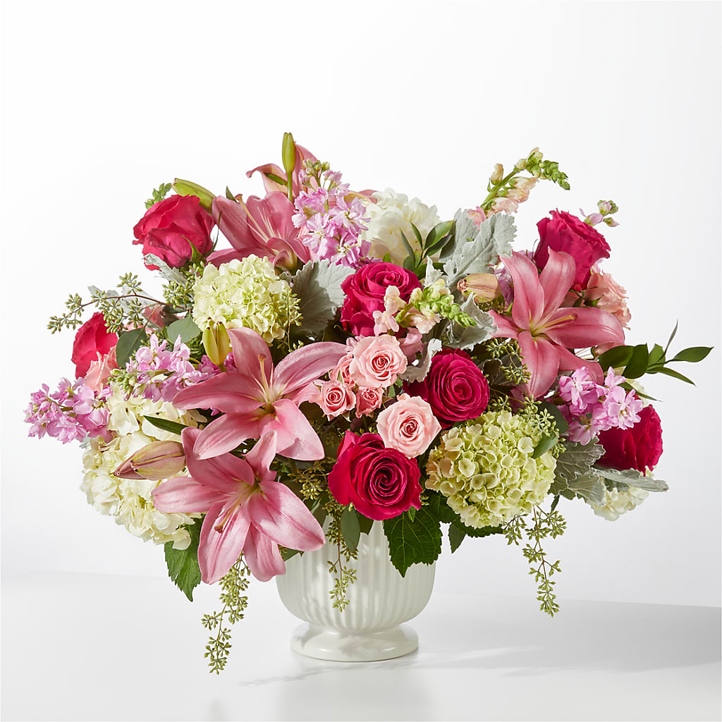 Antique Shopping Bouquet – TREASURE HUT FLOWERS GIFTS & GHSES, Delavan WI