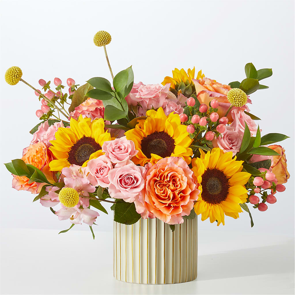 Sun's Out Bouquet – TREASURE HUT FLOWERS GIFTS & GHSES, Delavan WI
