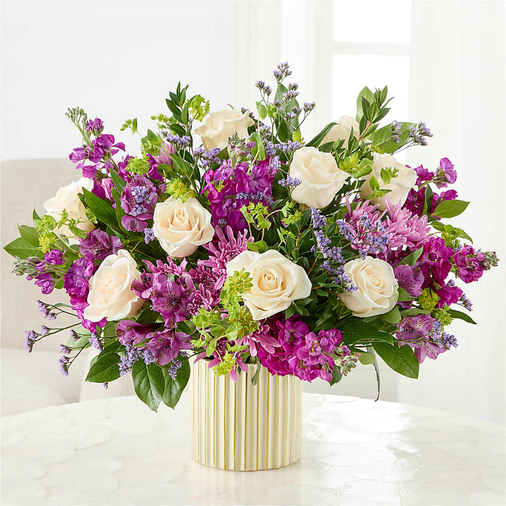 The Boutique Bouquet – TREASURE HUT FLOWERS GIFTS & GHSES, Delavan WI