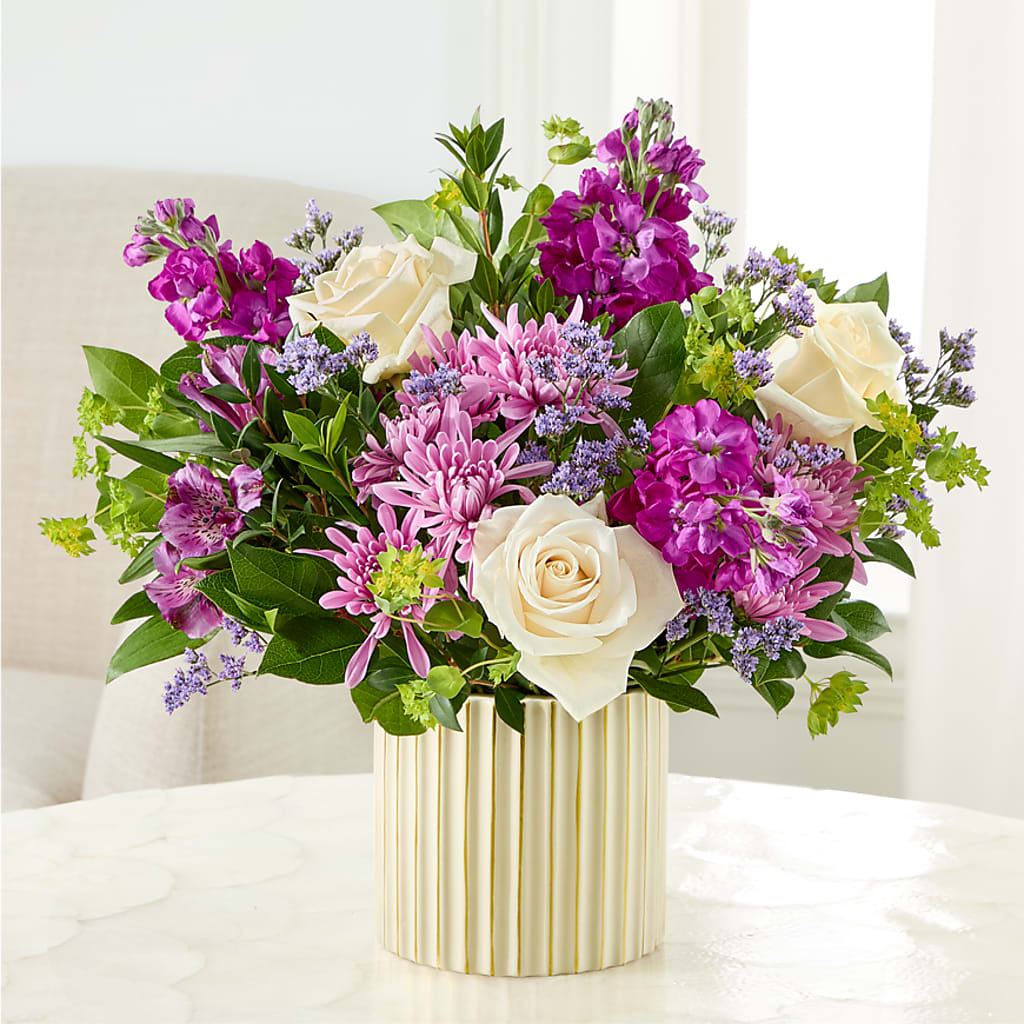 The Boutique Bouquet – TREASURE HUT FLOWERS GIFTS & GHSES, Delavan WI