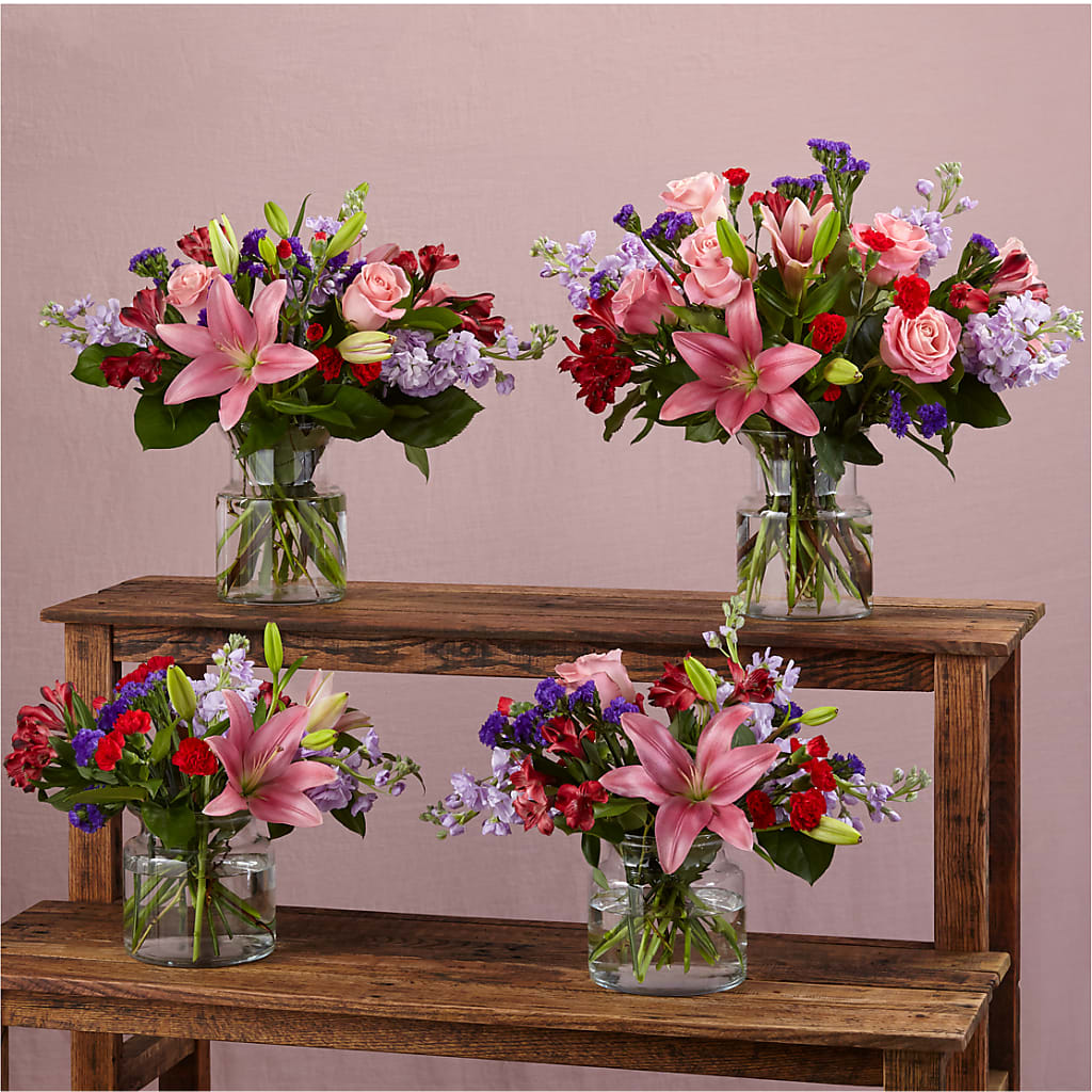 Romantique Bouquet – TREASURE HUT FLOWERS GIFTS & GHSES, Delavan WI