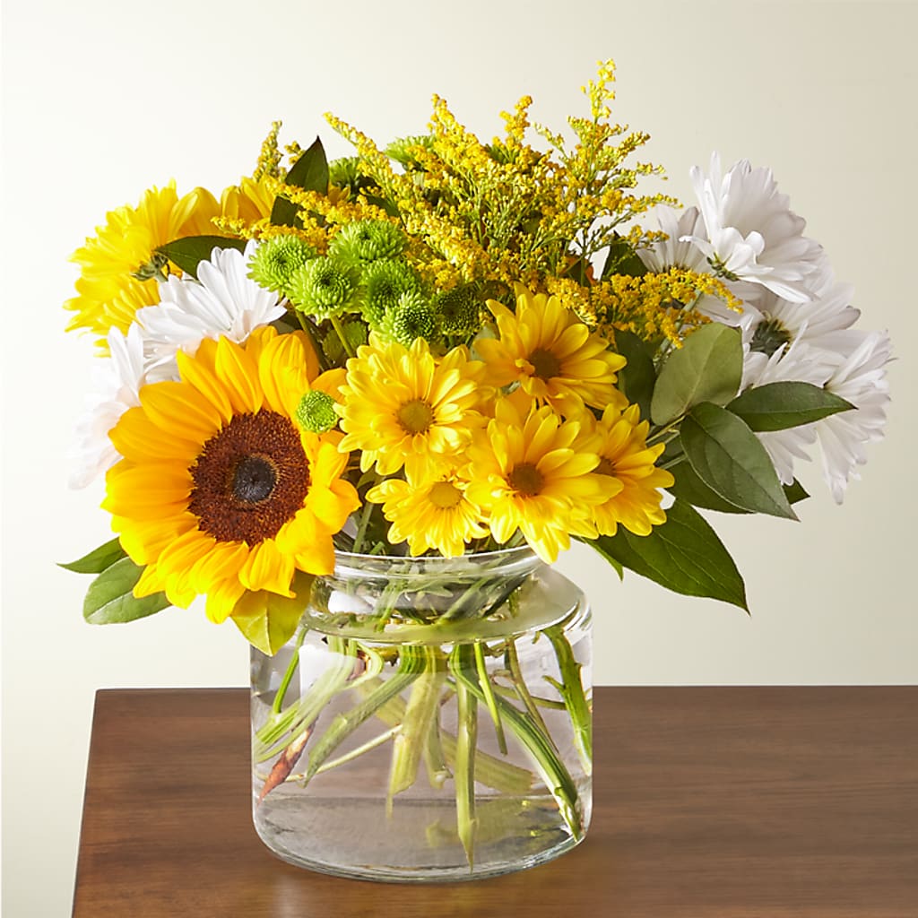Hello Sunshine Bouquet – TREASURE HUT FLOWERS GIFTS & GHSES, Delavan WI