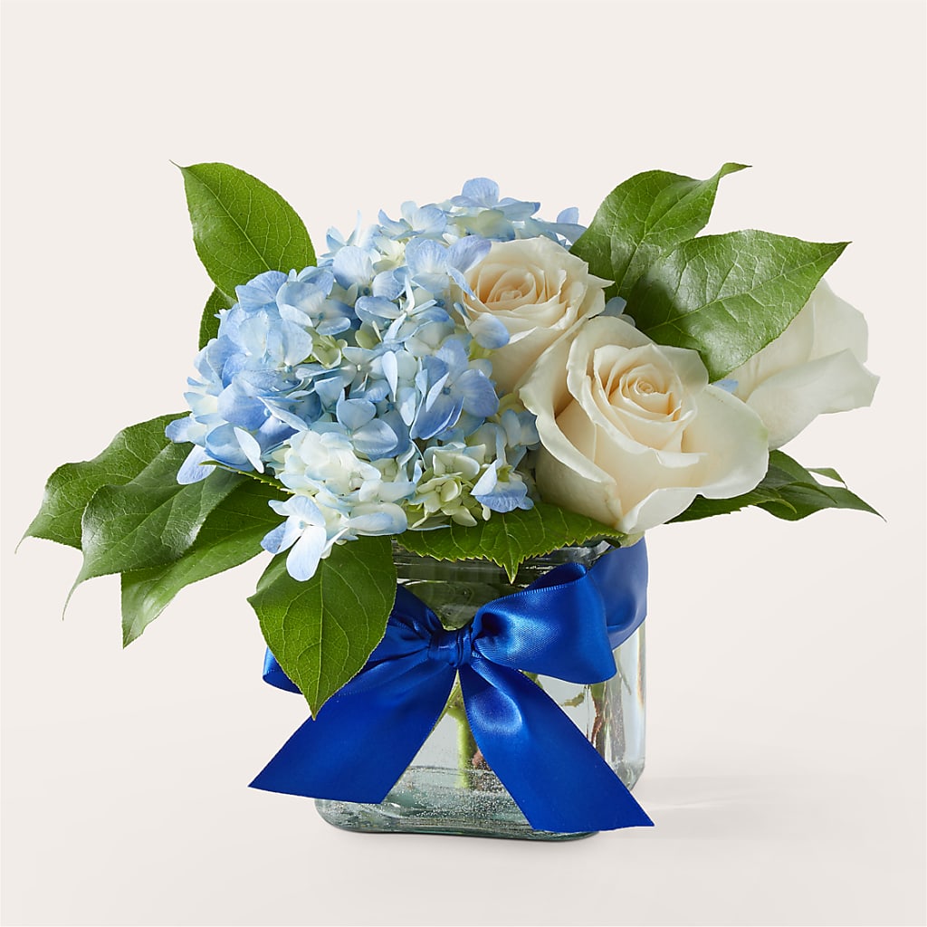Sky Blue Delight Bouquet – TREASURE HUT FLOWERS GIFTS & GHSES, Delavan WI
