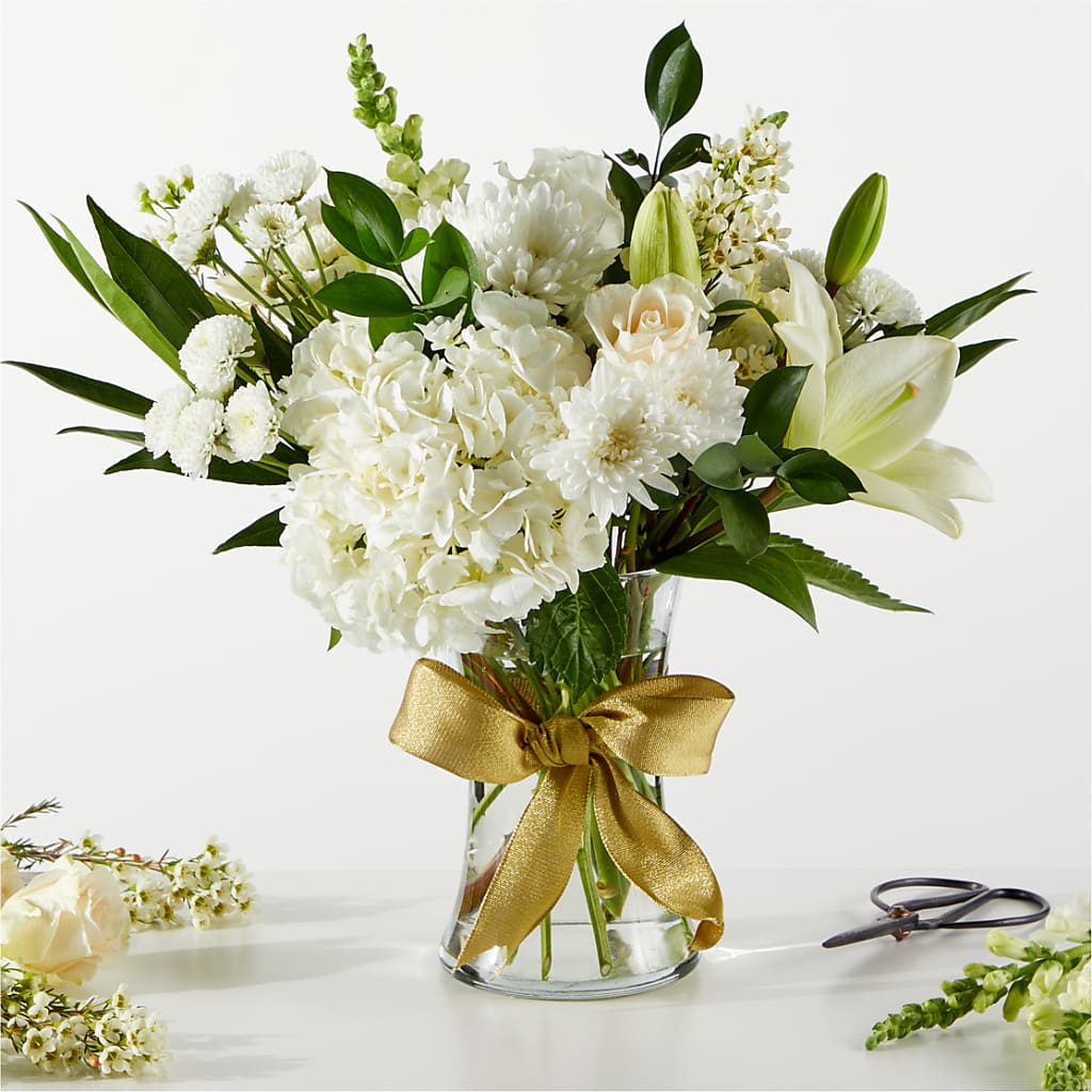 New Beginnings – A Florist Original – TREASURE HUT FLOWERS GIFTS & GHSES, Delavan WI