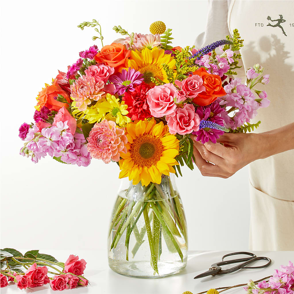 Cue the Confetti - A Florist Original – TREASURE HUT FLOWERS GIFTS & GHSES, Delavan WI