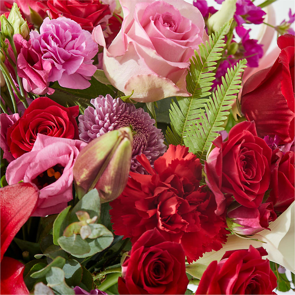 Simply the Best - A Florist Original – TREASURE HUT FLOWERS GIFTS & GHSES, Delavan WI