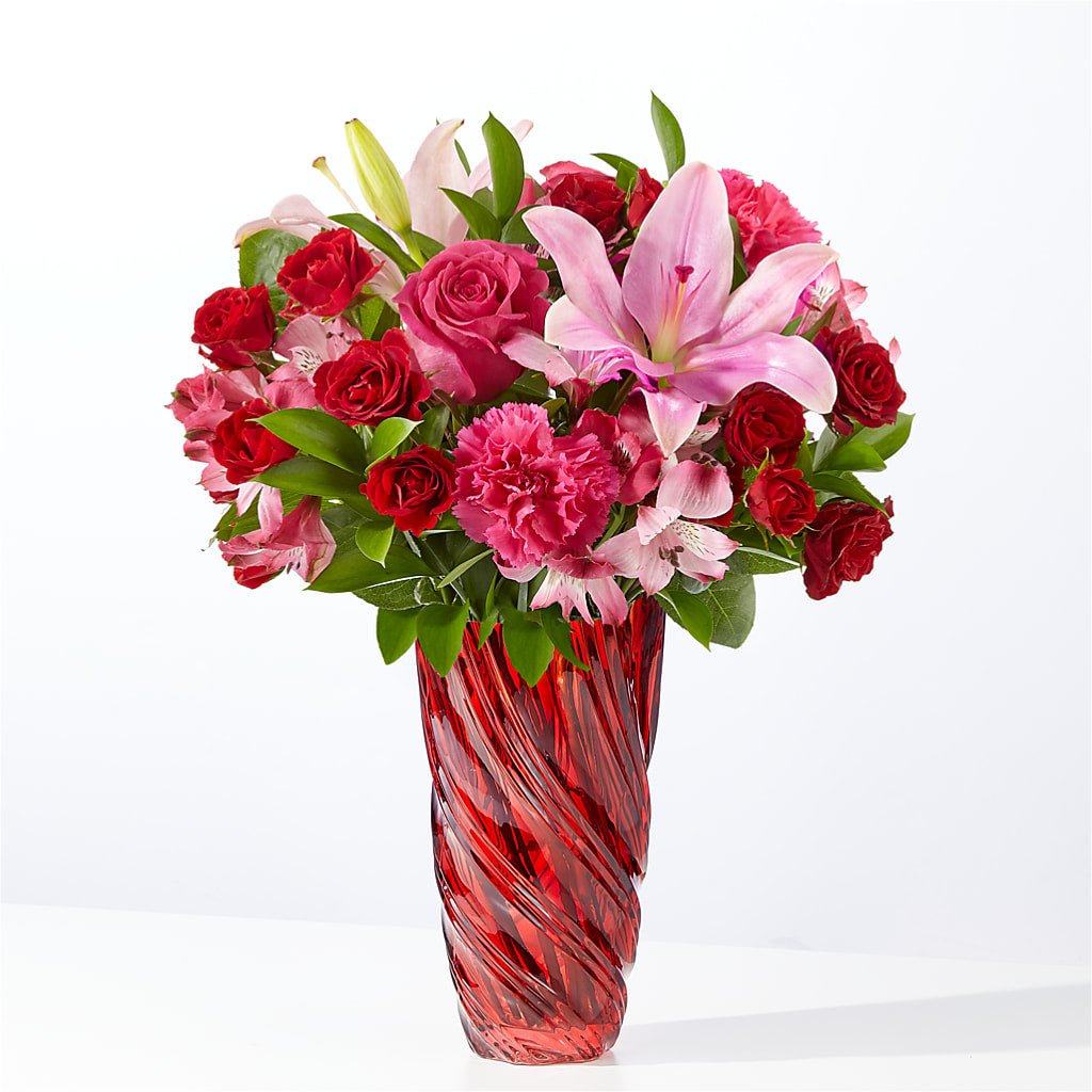 In Love Bouquet with Luxe Swirl Vase – TREASURE HUT FLOWERS GIFTS & GHSES, Delavan WI