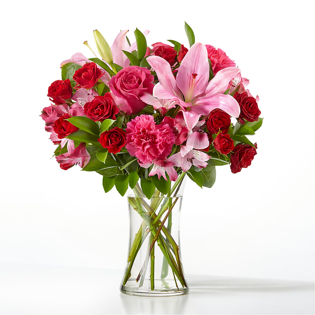 In Love Bouquet – TREASURE HUT FLOWERS GIFTS & GHSES, Delavan WI