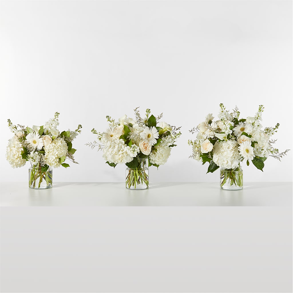 Sun-drenched Blooms Box Bouquet – TREASURE HUT FLOWERS GIFTS & GHSES, Delavan WI
