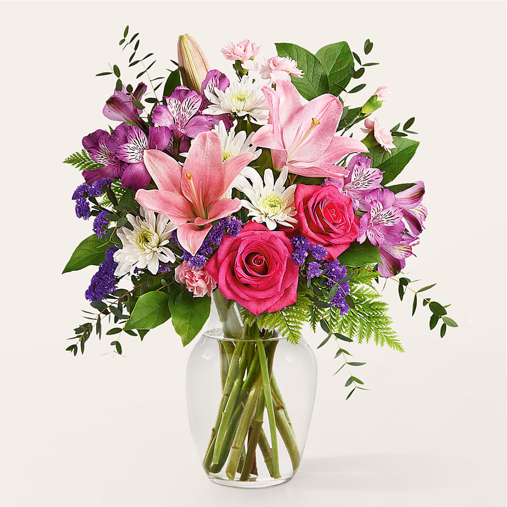 Lace & Pearls Bouquet – TREASURE HUT FLOWERS GIFTS & GHSES, Delavan WI