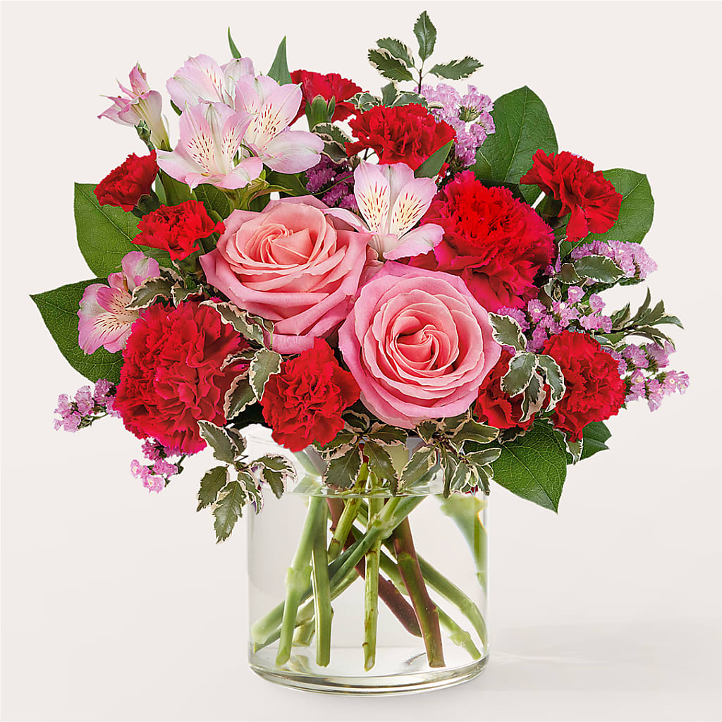First Impressions Bouquet – TREASURE HUT FLOWERS GIFTS & GHSES, Delavan WI