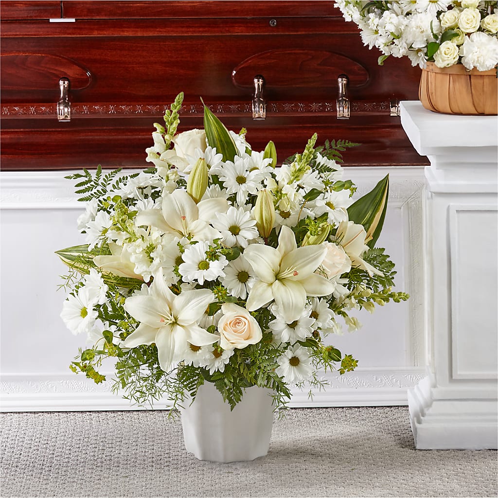 Thoughts of Tranquility Floor Basket – TREASURE HUT FLOWERS GIFTS & GHSES, Delavan WI