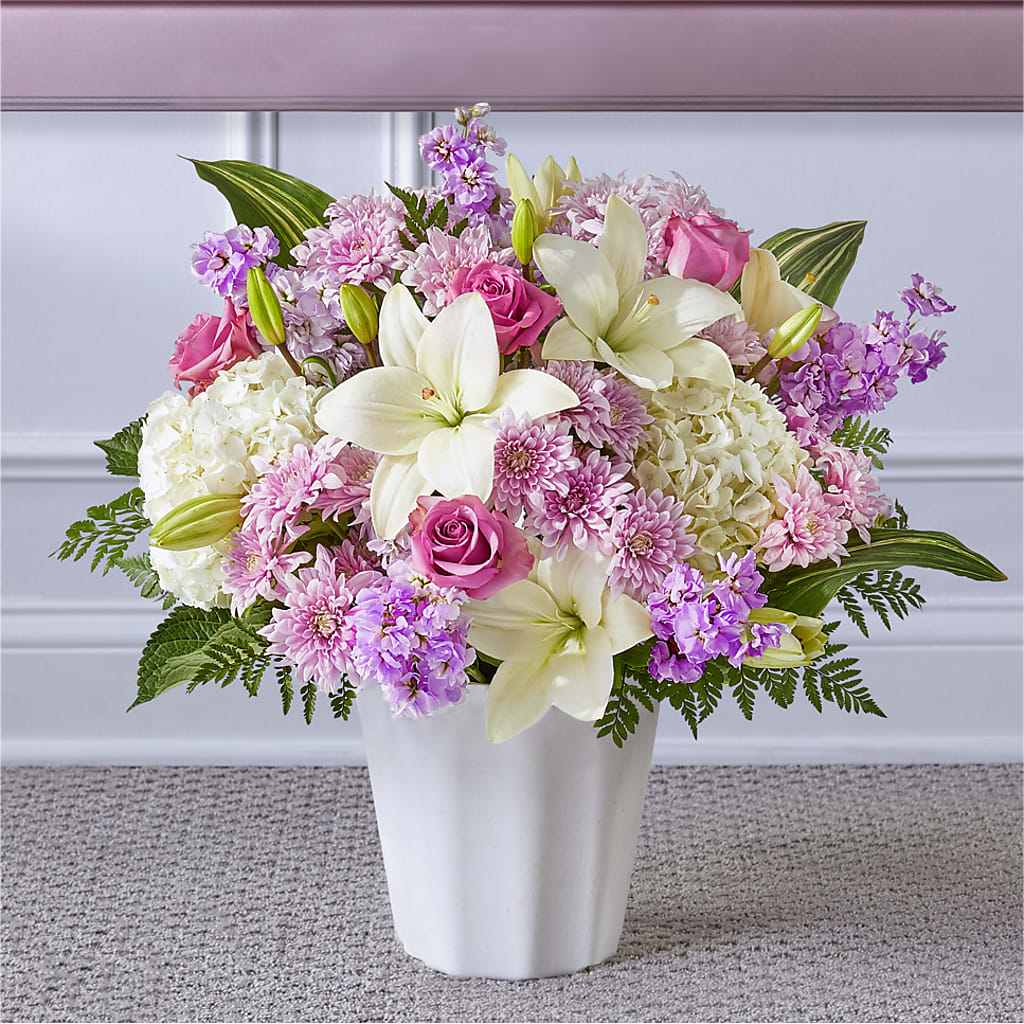 Heaven Sent Floor Basket – TREASURE HUT FLOWERS GIFTS & GHSES, Delavan WI