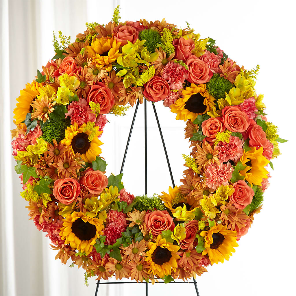 Autumnal Memories Wreath (Standard) – TREASURE HUT FLOWERS GIFTS & GHSES, Delavan WI