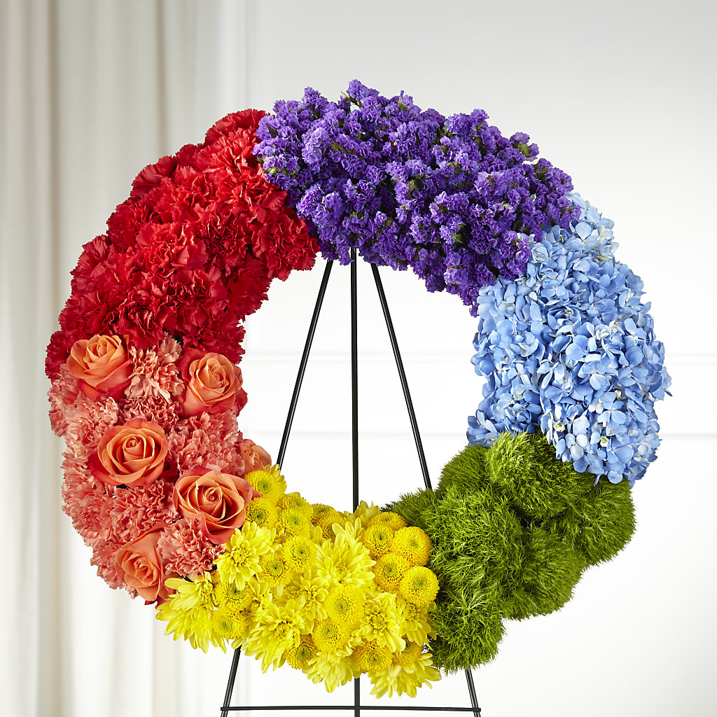 Circle of Love Wreath – TREASURE HUT FLOWERS GIFTS & GHSES, Delavan WI