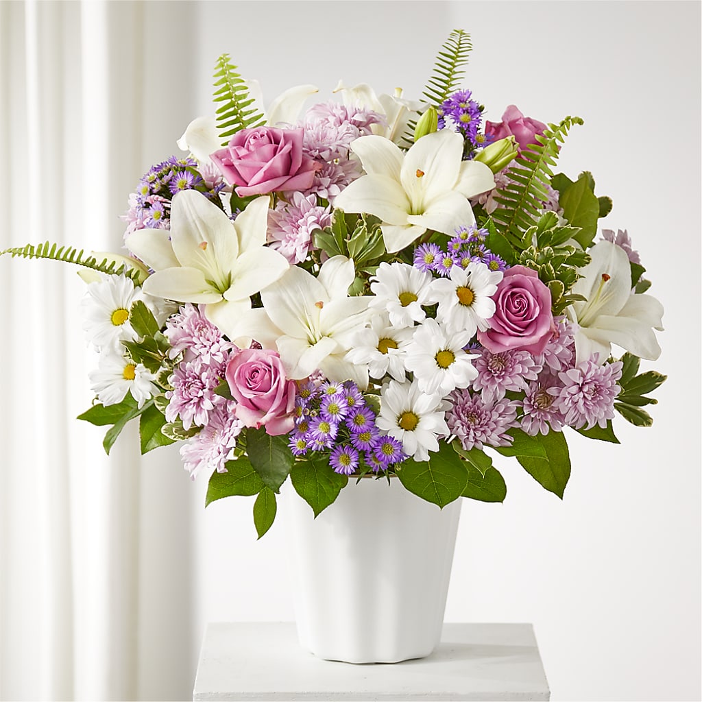 Warmest Thoughts Tabletop Basket – TREASURE HUT FLOWERS GIFTS & GHSES, Delavan WI