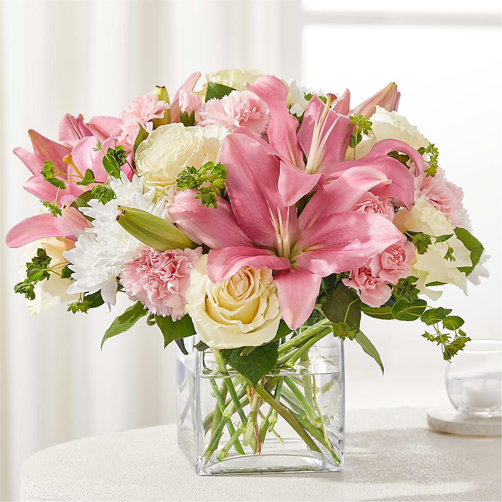 By Your Side Bouquet – TREASURE HUT FLOWERS GIFTS & GHSES, Delavan WI