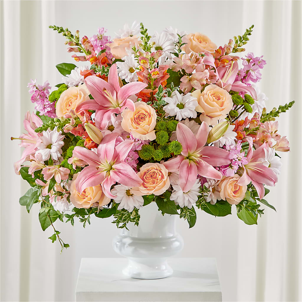 Heartfelt Gesture Urn Arrangement – TREASURE HUT FLOWERS GIFTS & GHSES, Delavan WI