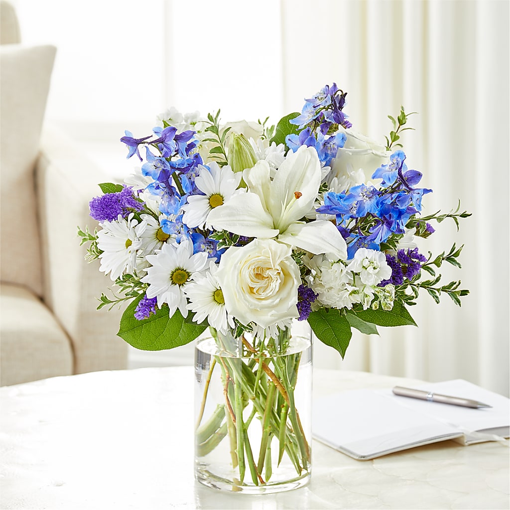 Soothing Scents Bouquet – TREASURE HUT FLOWERS GIFTS & GHSES, Delavan WI