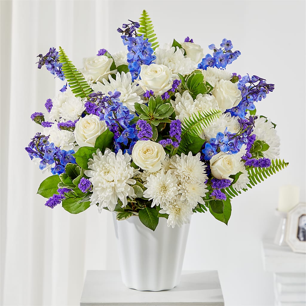 Hold Dear Tabletop Basket – TREASURE HUT FLOWERS GIFTS & GHSES, Delavan WI
