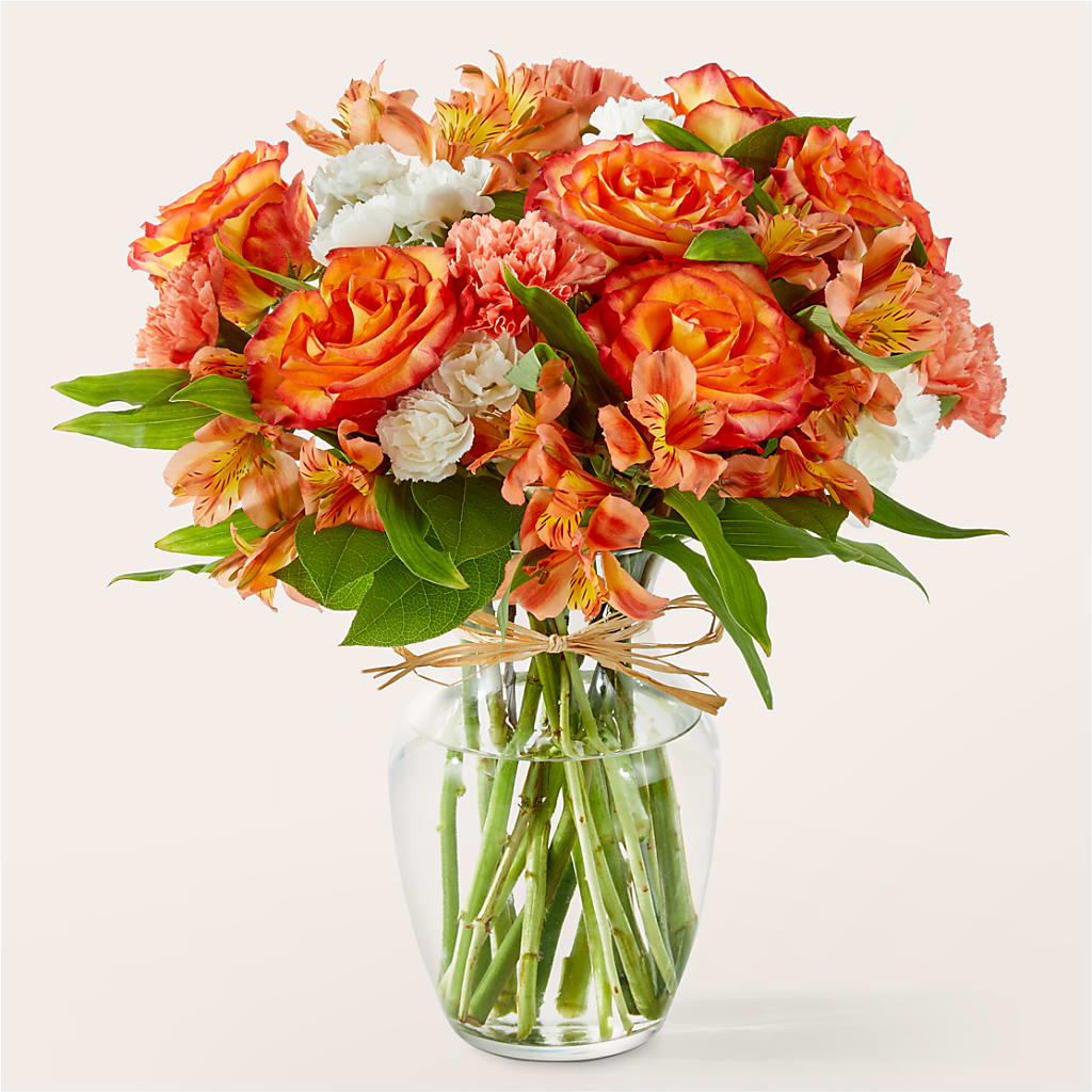 Apricot Glow Bouquet – TREASURE HUT FLOWERS GIFTS & GHSES, Delavan WI