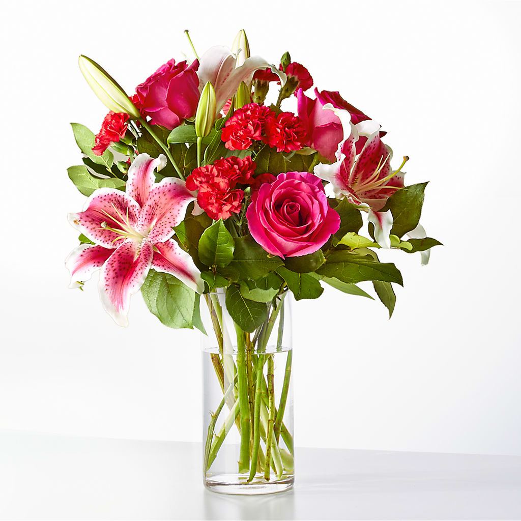 Love at First Sight Bouquet – TREASURE HUT FLOWERS GIFTS & GHSES, Delavan WI