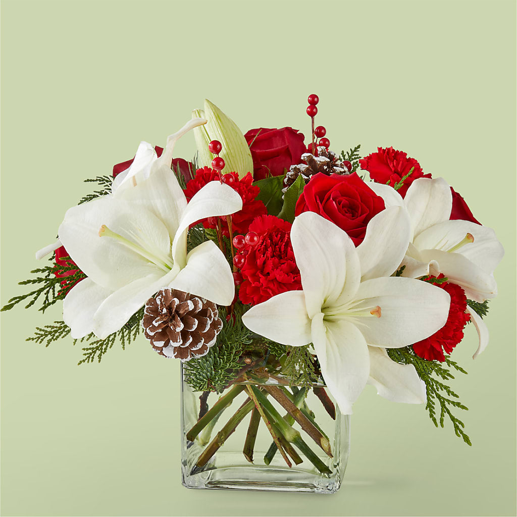 Glistening Icicles Bouquet – TREASURE HUT FLOWERS GIFTS & GHSES, Delavan WI