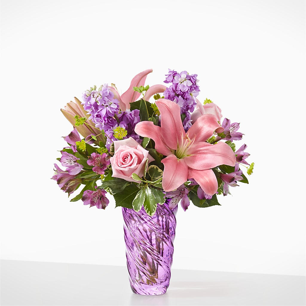 Precious Petals Bouquet with Luxe Swirl Vase – TREASURE HUT FLOWERS GIFTS & GHSES, Delavan WI