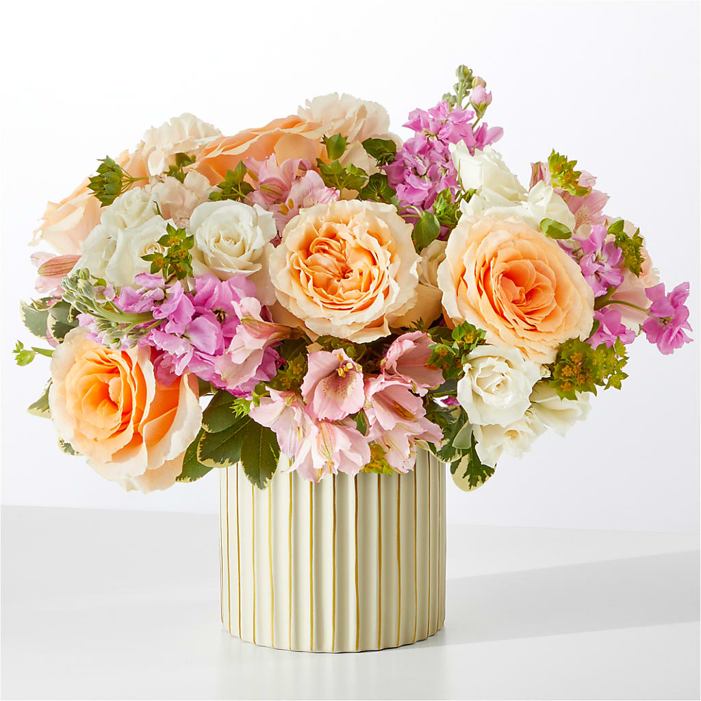 Paradise Bouquet with Ivory Vase – TREASURE HUT FLOWERS GIFTS & GHSES, Delavan WI