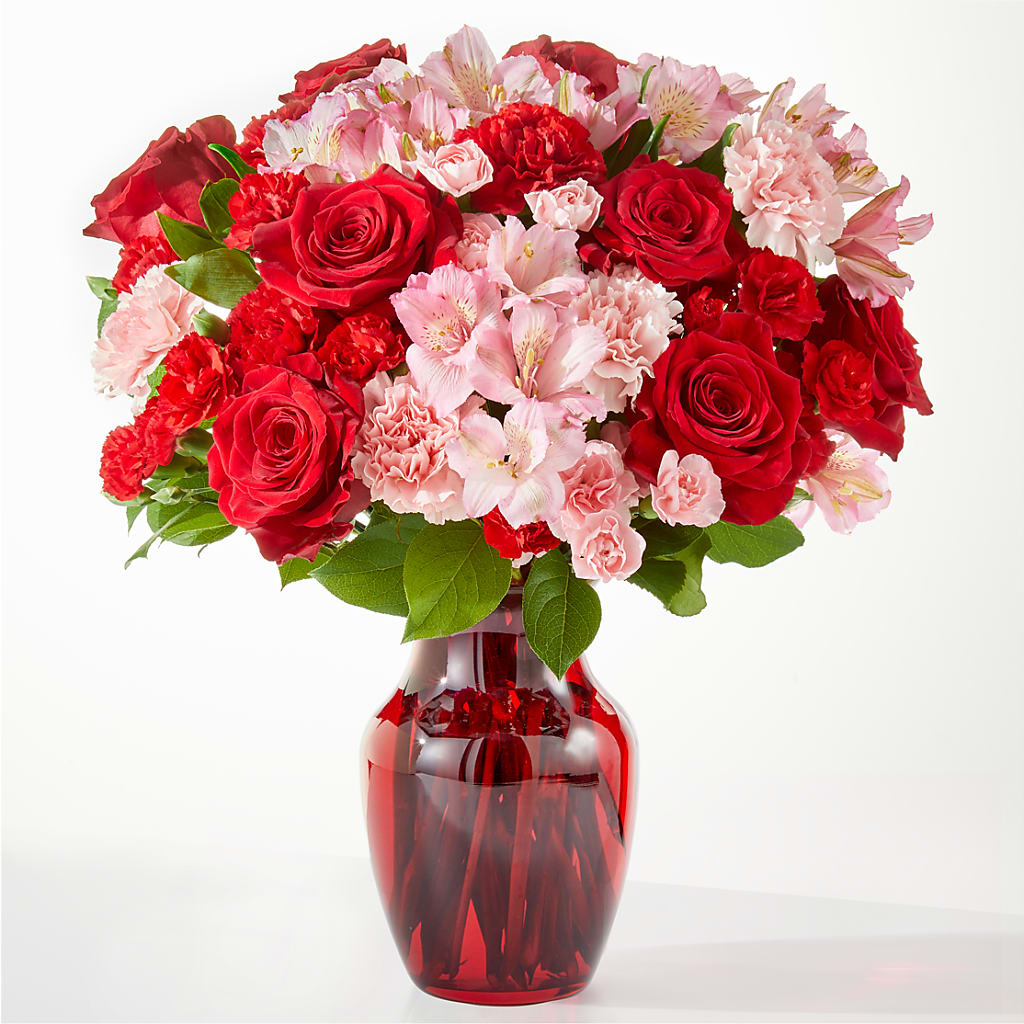 Candy Kisses Bouquet – TREASURE HUT FLOWERS GIFTS & GHSES, Delavan WI