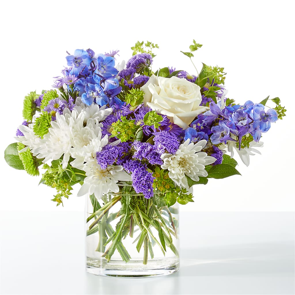 Genuine Gestures Bouquet – TREASURE HUT FLOWERS GIFTS & GHSES, Delavan WI