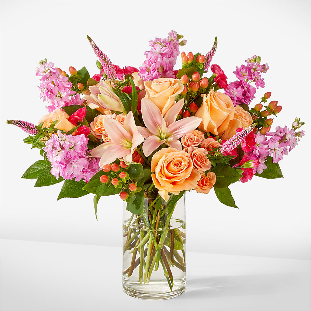 Bisous Bouquet – TREASURE HUT FLOWERS GIFTS & GHSES, Delavan WI