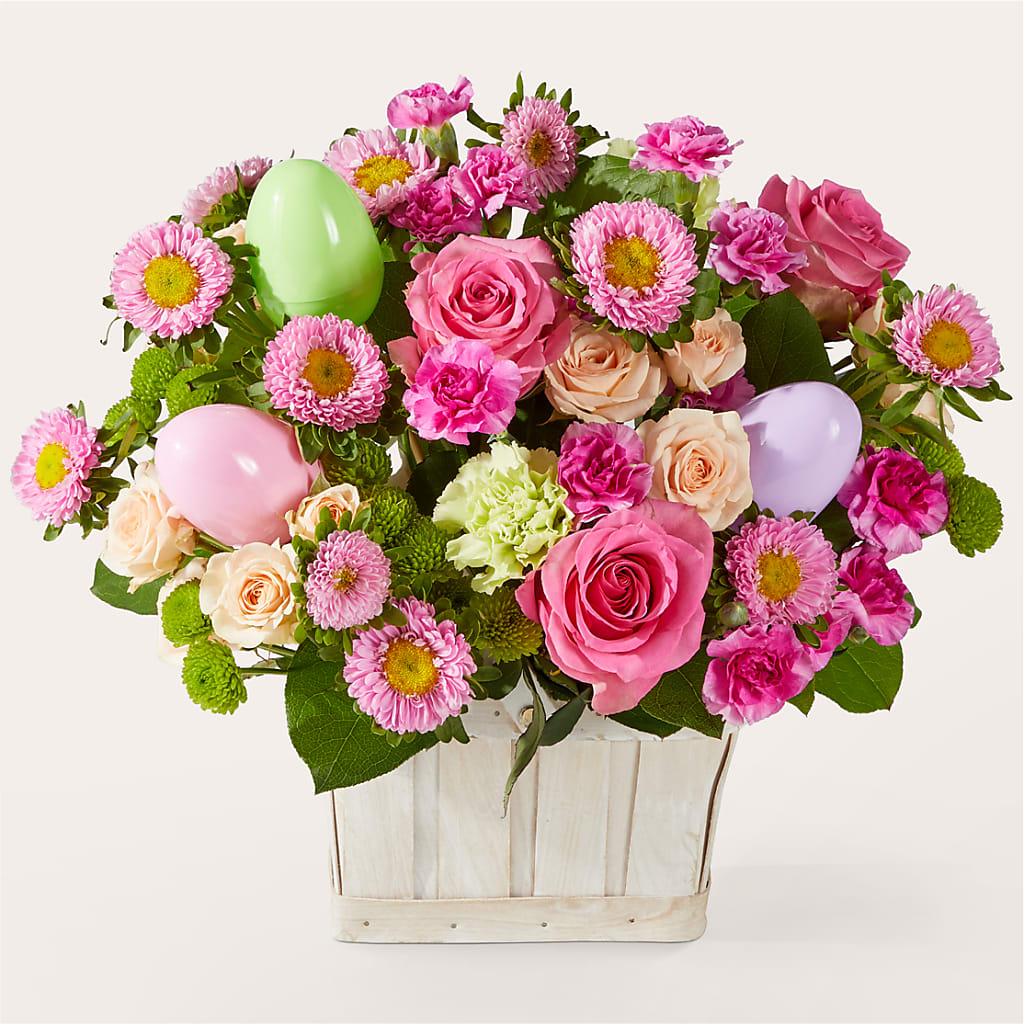 Get Eggcited Basket – TREASURE HUT FLOWERS GIFTS & GHSES, Delavan WI