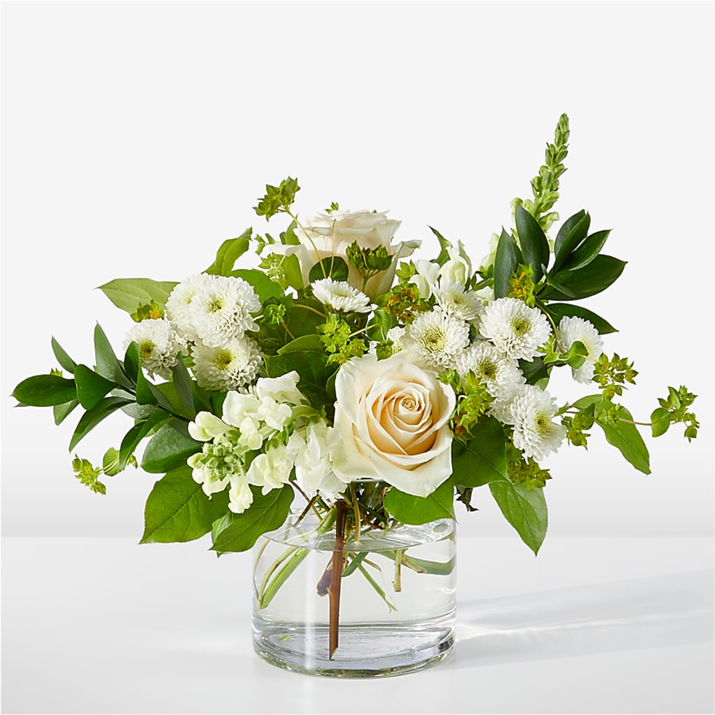 Hint of Vanilla Bouquet – TREASURE HUT FLOWERS GIFTS & GHSES, Delavan WI
