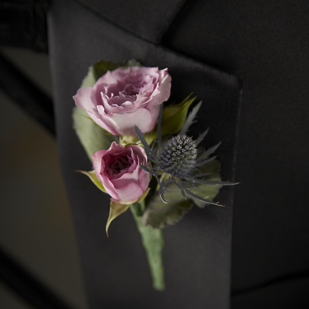 Veronica Boutonniere – TREASURE HUT FLOWERS GIFTS & GHSES, Delavan WI