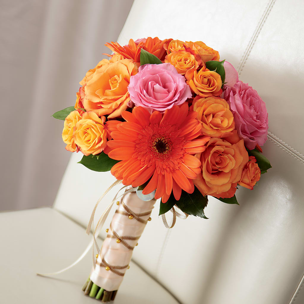 Lifetime of Love Bouquet – TREASURE HUT FLOWERS GIFTS & GHSES, Delavan WI