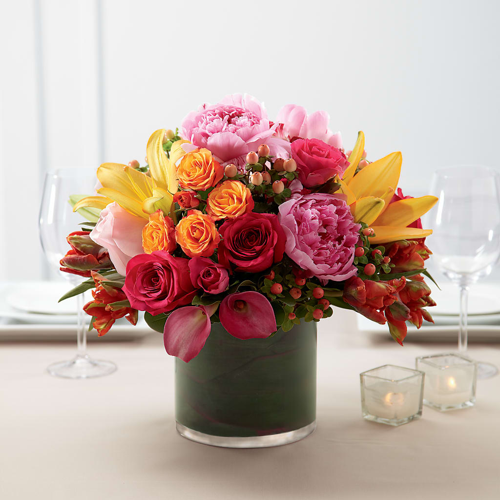 Color Mix Arrangement – TREASURE HUT FLOWERS GIFTS & GHSES, Delavan WI