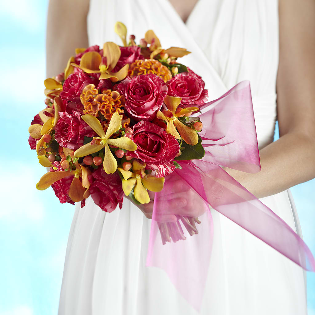 Brilliant Shades of Love Bouquet – TREASURE HUT FLOWERS GIFTS & GHSES, Delavan WI