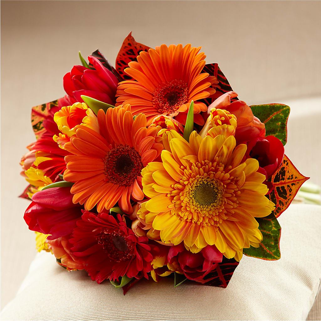 Sunglow Bouquet – TREASURE HUT FLOWERS GIFTS & GHSES, Delavan WI