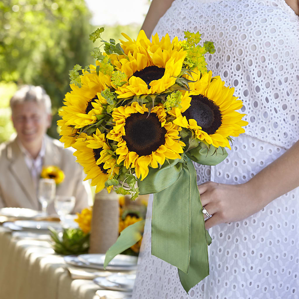 Free Spirit Bouquet – TREASURE HUT FLOWERS GIFTS & GHSES, Delavan WI