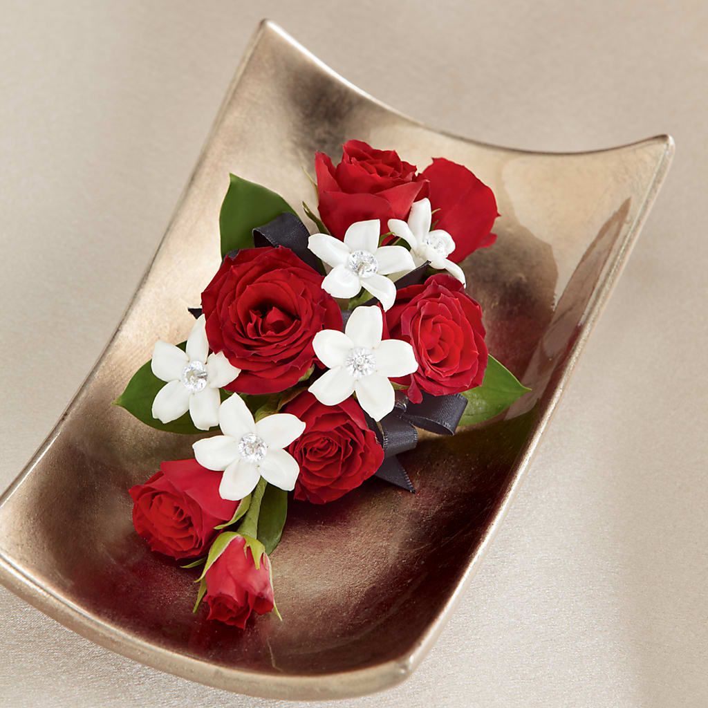Poetry Corsage – TREASURE HUT FLOWERS GIFTS & GHSES, Delavan WI