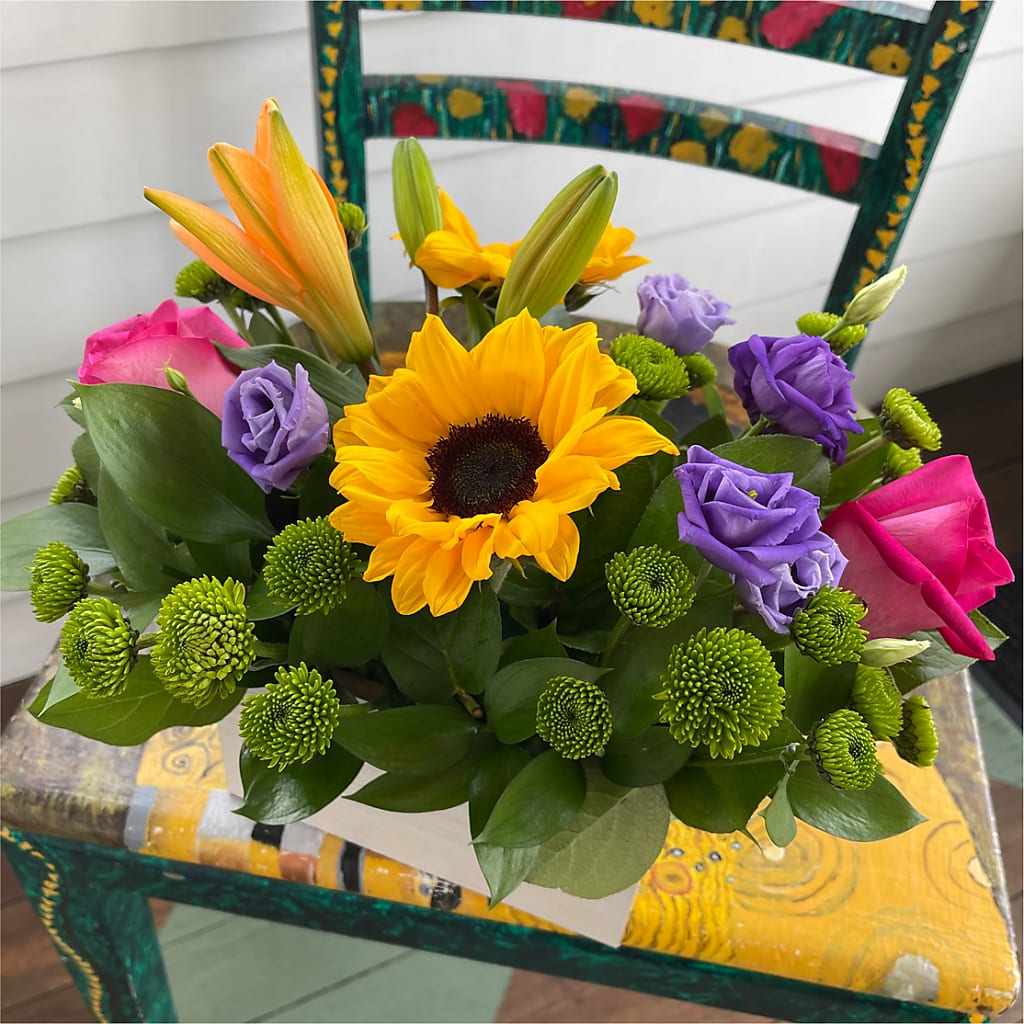 Best Day Box Bouquet – TREASURE HUT FLOWERS GIFTS & GHSES, Delavan WI