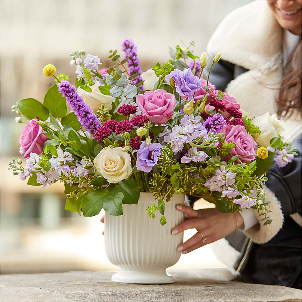Work of Art Bouquet – TREASURE HUT FLOWERS GIFTS & GHSES, Delavan WI