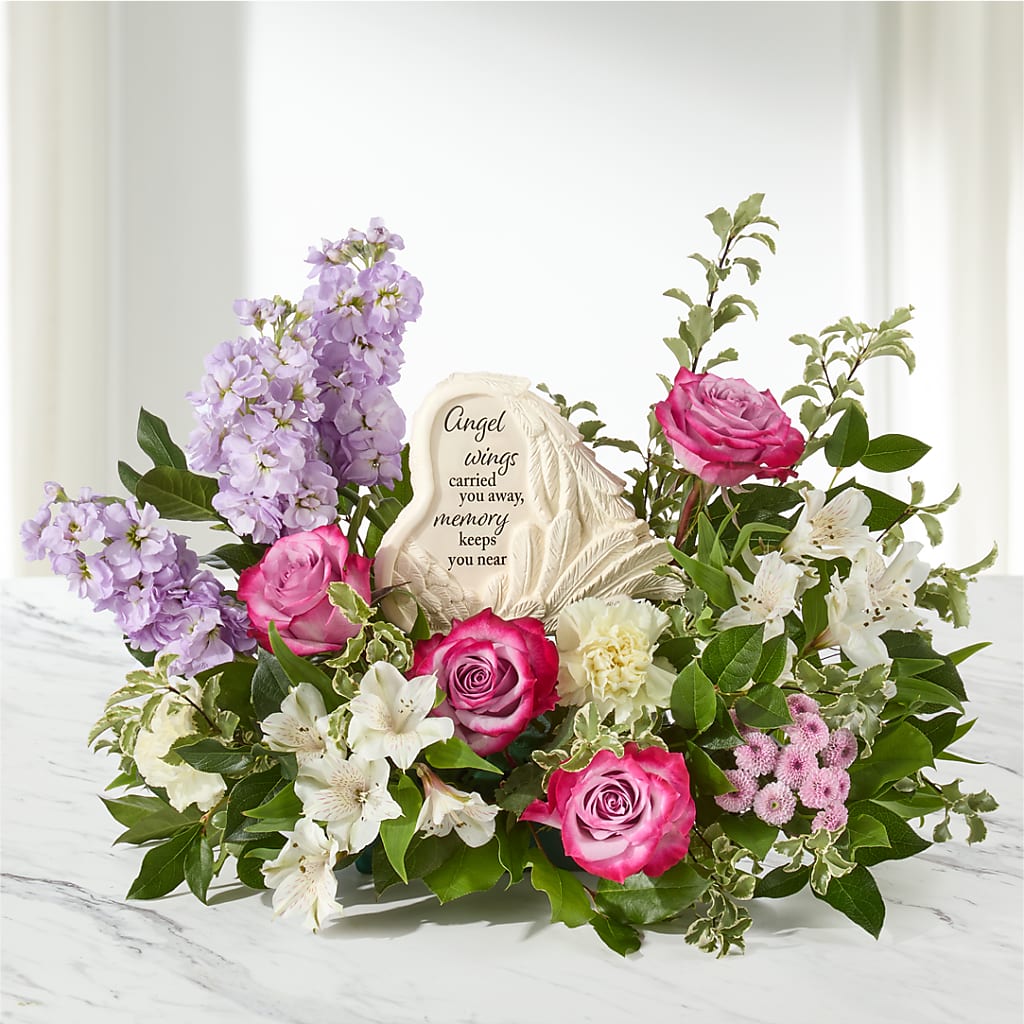 In My Heart Arrangement – TREASURE HUT FLOWERS GIFTS & GHSES, Delavan WI
