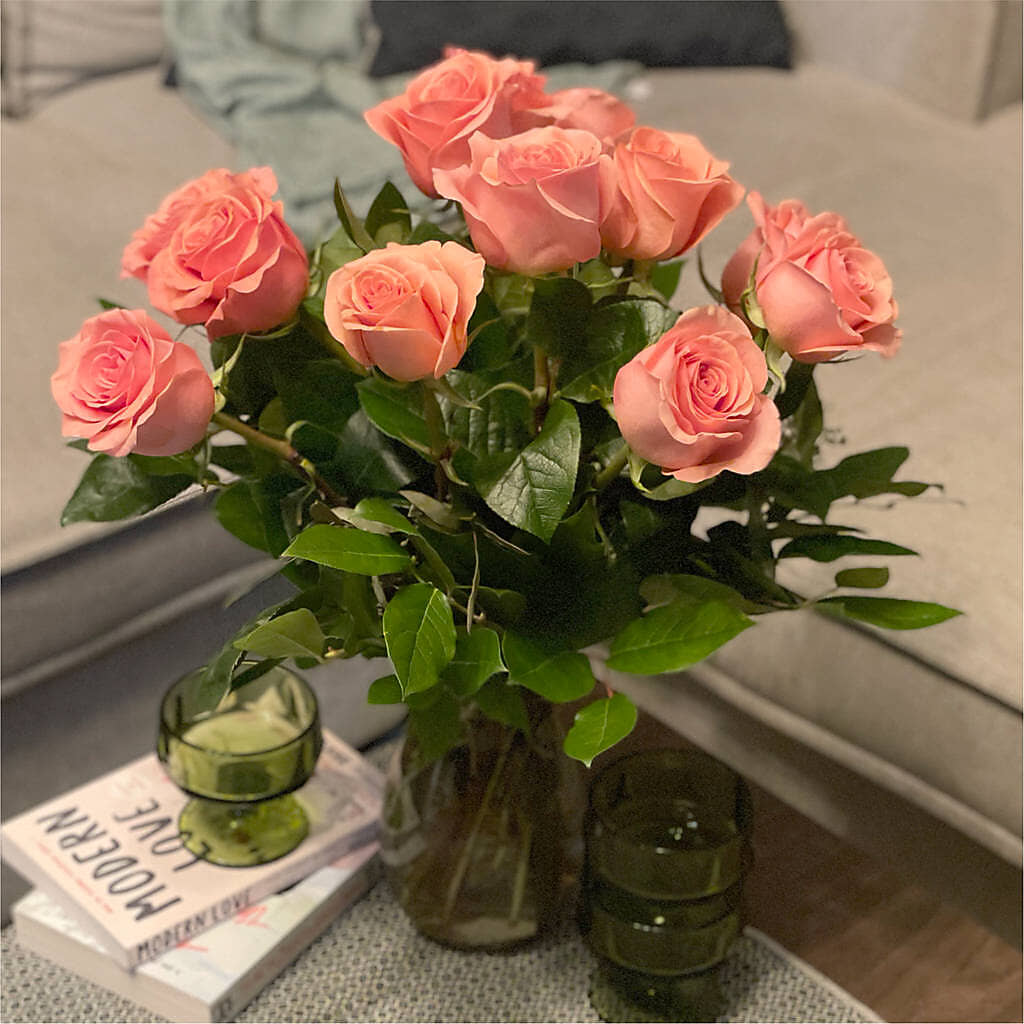 Long Stem Pink Rose Bouquet – TREASURE HUT FLOWERS GIFTS & GHSES, Delavan WI