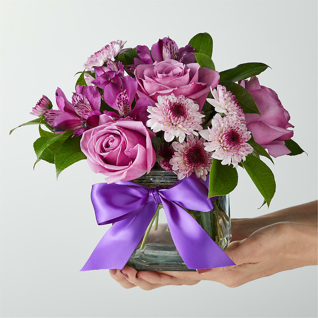 Sugarplum Bouquet – TREASURE HUT FLOWERS GIFTS & GHSES, Delavan WI