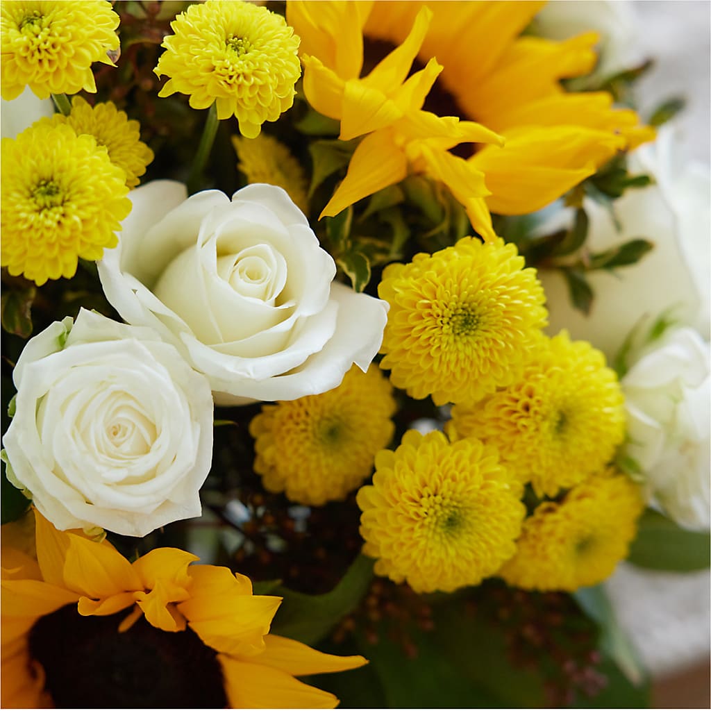 Luminous Morning Bouquet – TREASURE HUT FLOWERS GIFTS & GHSES, Delavan WI