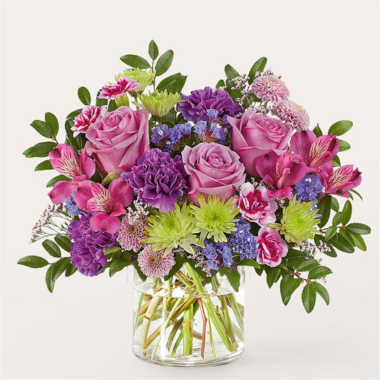 Glass Half Full Bouquet – TREASURE HUT FLOWERS GIFTS & GHSES, Delavan WI