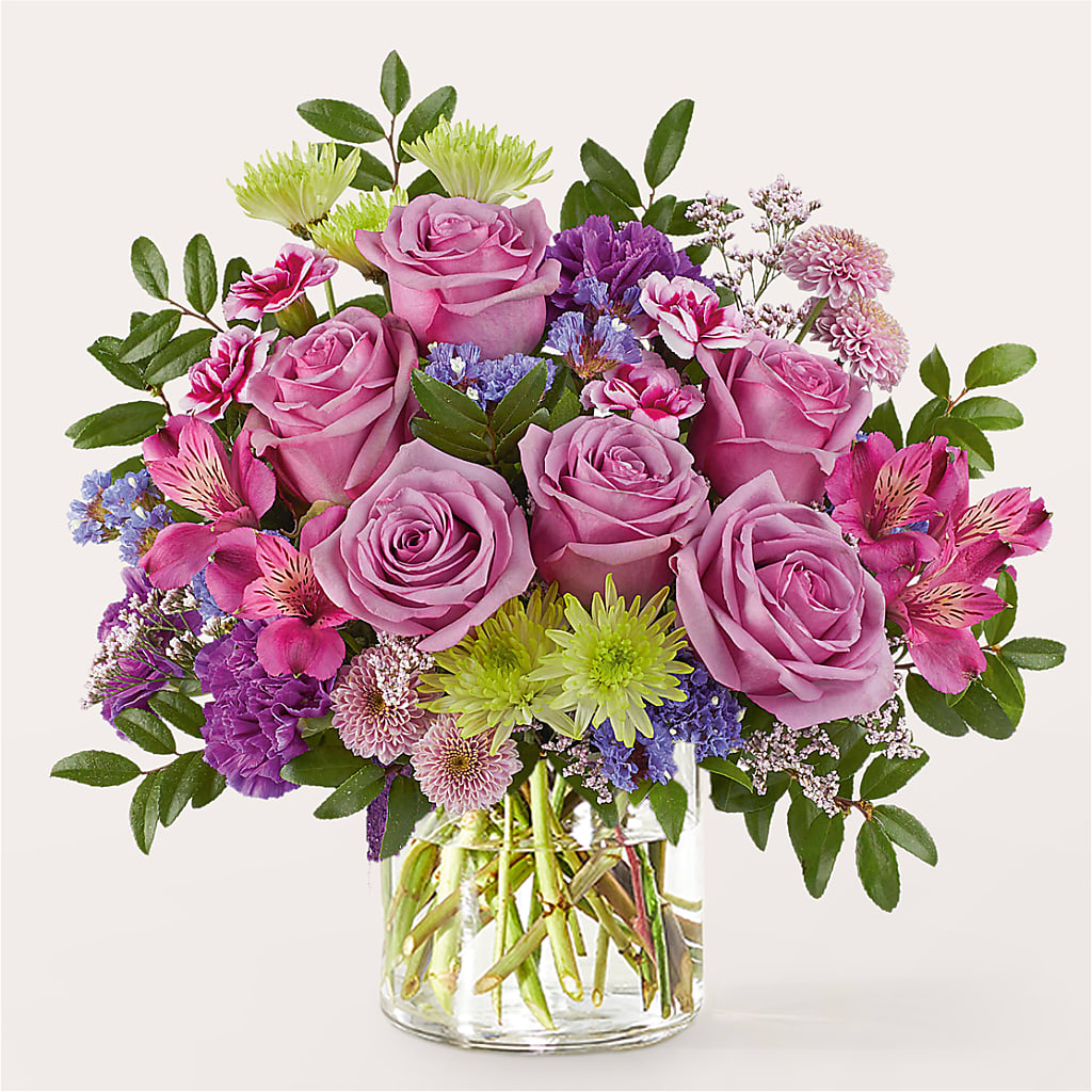 Glass Half Full Bouquet – TREASURE HUT FLOWERS GIFTS & GHSES, Delavan WI